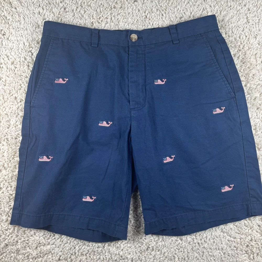 Vineyard Vines Mens Shorts 32 Blue Flag Whale Embroidered Chino Preppy USA Yacht